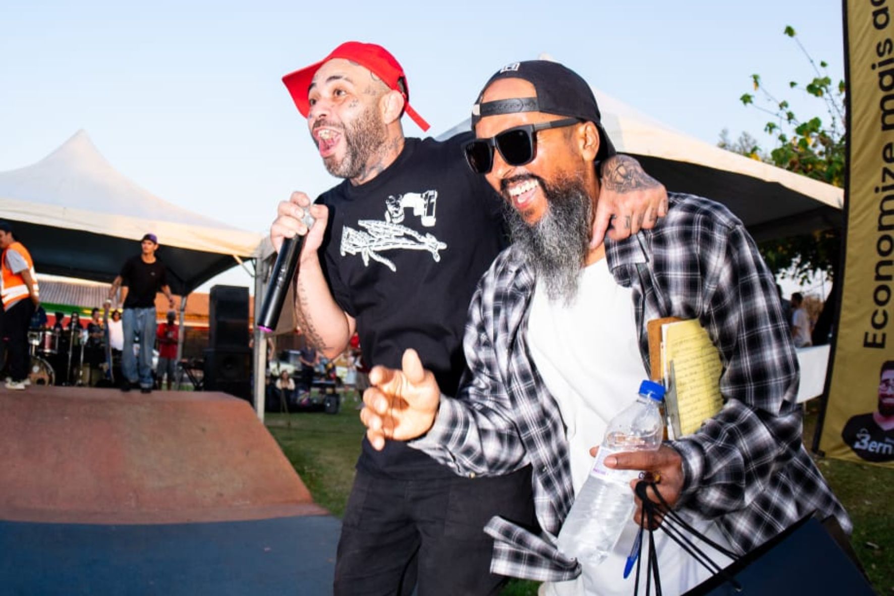 Vldir Sujim (de óculos) em uma das edições do Hip Hop Sobre Rodas