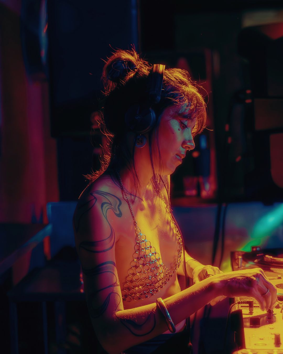 DJ Kansha pesquisa house, sonoridades afro-diaspóricas e brasileiras, vogue beat, funk e música eletrônica underground - foto divulgação