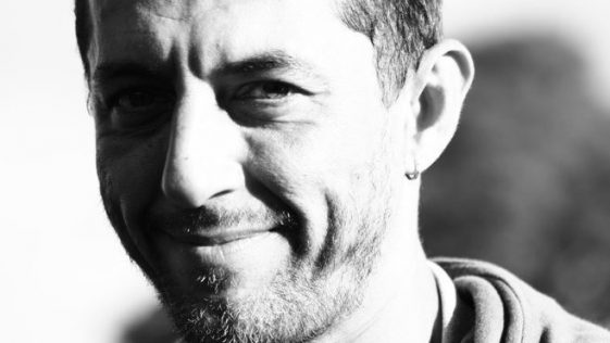 Live solidária ao artista Sandro Branco terá música e literatura nesta quinta-feira em Londrina