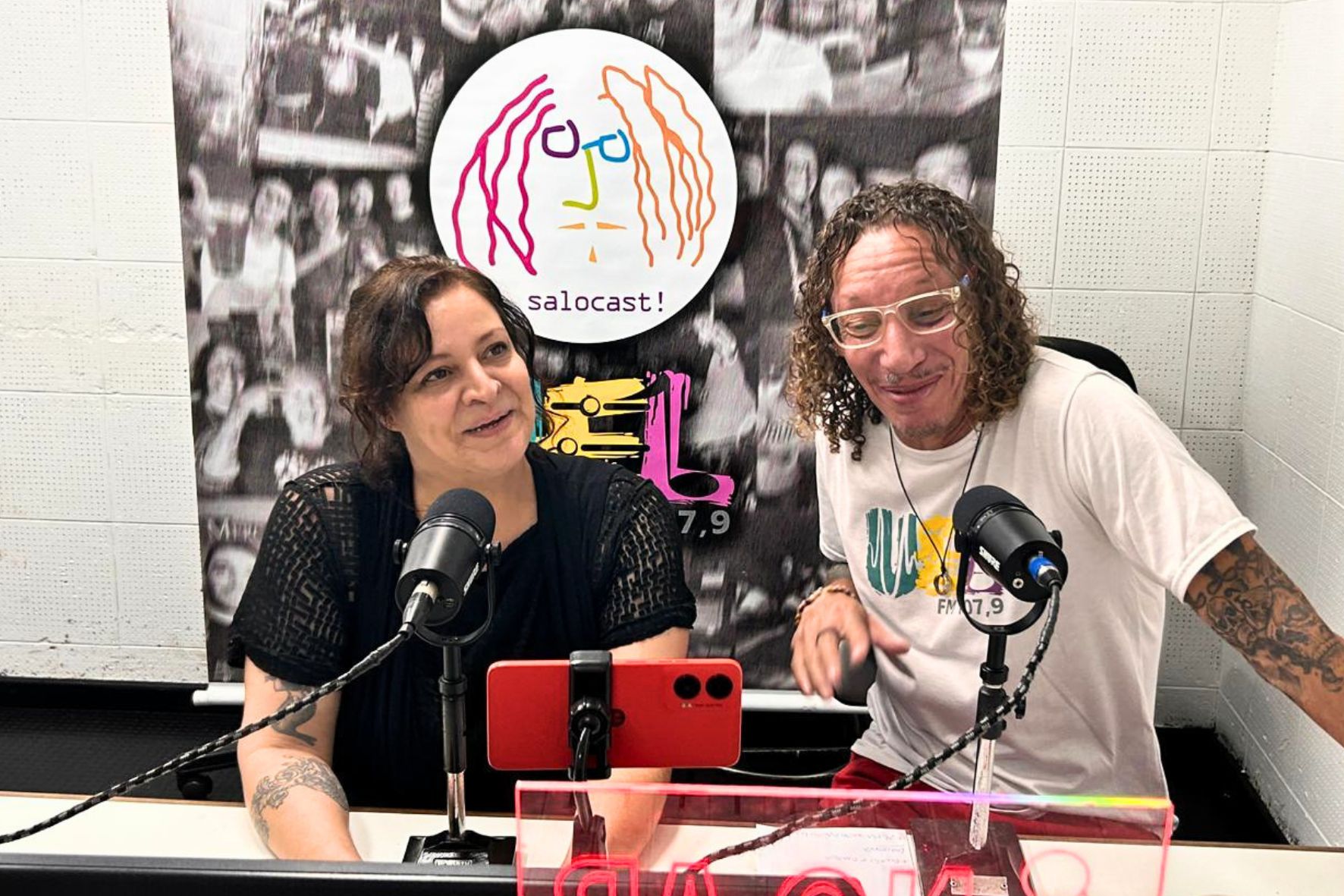 Salocast: protagonismo feminino no rock com Rô Silva