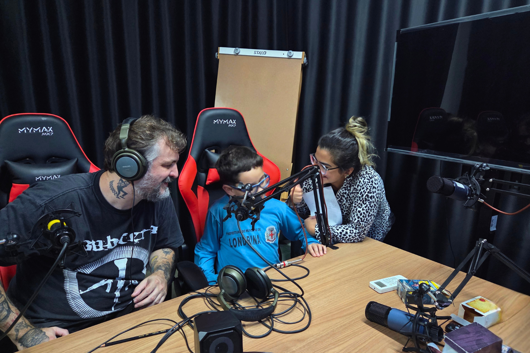 Crianças da Casa do Caminho Produzem Podcasts