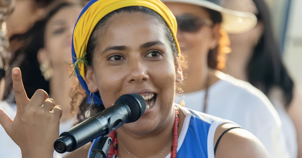 Vila AlmA Brasil recebe Baque Mulher